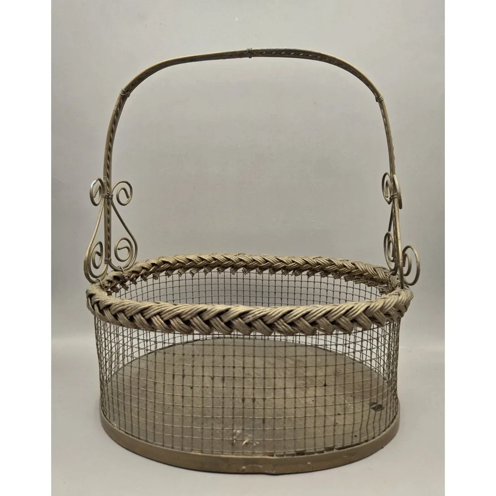 Vintage Gold Toned Oval Mesh Metal Basket Woven Wicker Rim B#33